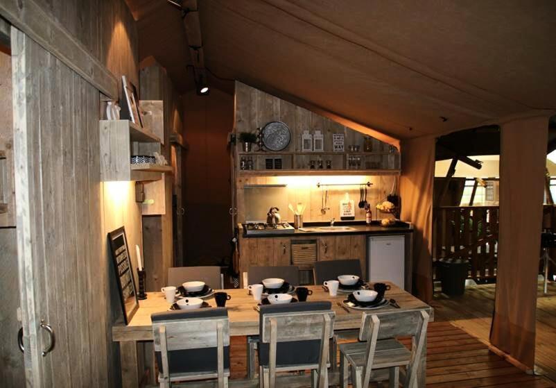 Camping Maeva Escapades Millau Plage Eksteriør billede